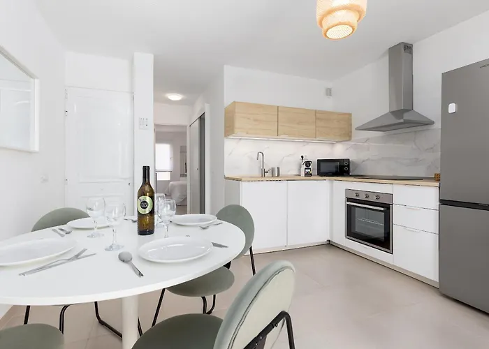 Home2book Sunny Terrace Pool