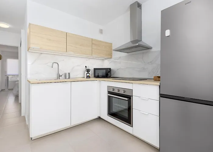 Home2book Sunny Terrace Pool קוסטה קלמה