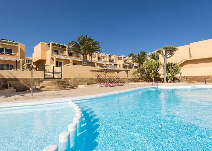 Home2book Sunny Terrace Pool קוסטה קלמה